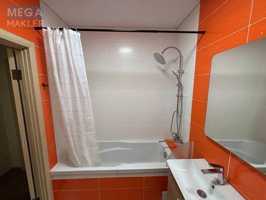 Оренда 3 кімнатної квартири, люкс, <a class="location-link" href="/kiev/" title="Недвижимость Київ">Київ</a>, <a class="location-link" href="/kiev/dneprovskij/" title="Недвижимость Дніпровський район">Дніпровський р-н</a>, вул. Регенераторна 4к5, ЖК Комфорт Таун ( <img src="https://megamakler.com.ua/metro/ff0000.gif" alt="" class="metro" /> м. Левобережная, 15-20 хв. ) (изображение 13)