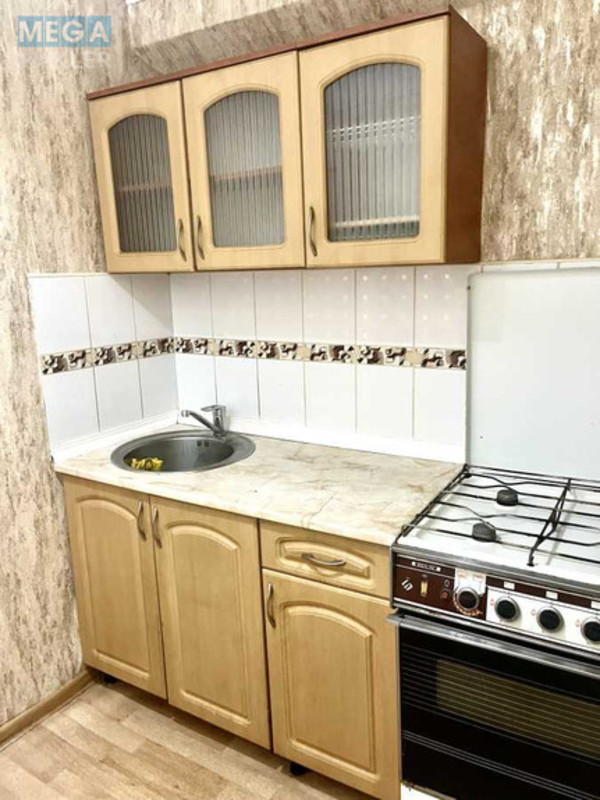 Оренда 1 кімнатної квартири, <a class="location-link" href="/kiev/" title="Недвижимость Київ">Київ</a>, <a class="location-link" href="/kiev/dneprovskij/" title="Недвижимость Дніпровський район">Дніпровський р-н</a>, Березняківська вул., 20 (изображение 10)