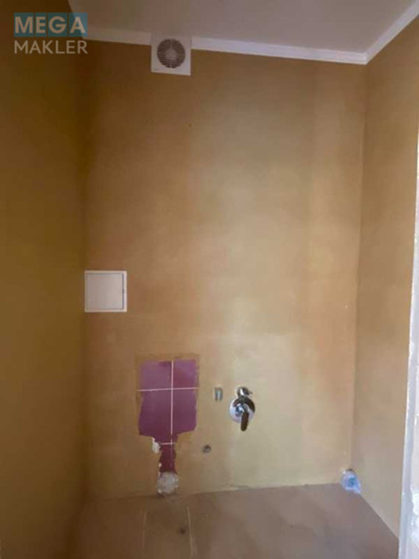 Продаж 3 кімнатної квартири (89/?/14), 2 пов. 6 пов. будинку, <a class="location-link" href="/lviv/" title="Недвижимость Львів">Львів</a>, <a class="location-link" href="/lviv/lychakovskij/" title="Недвижимость Личаківський район">Личаківський р-н</a>, Пасічна, 33 (изображение 12)