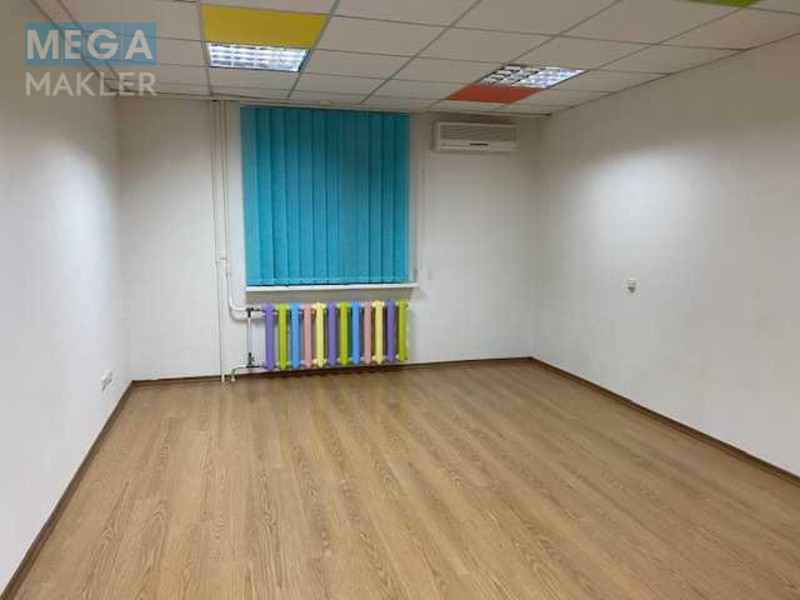 Оренда комерційної нерухомості, 95&nbsp;кв.м, под офис, <a class="location-link" href="/kiev/" title="Недвижимость Київ">Київ</a>, <a class="location-link" href="/kiev/dneprovskij/" title="Недвижимость Дніпровський район">Дніпровський р-н</a>, Георгия Тороповского ул., 37а (изображение 5)