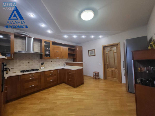 Оренда 5 кімнатної квартири, <a class="location-link" href="/lutsk/" title="Недвижимость Луцьк">Луцьк</a>, Стрілецька, 21 (изображение 10)