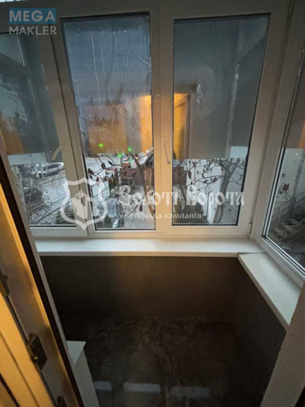 Продаж 2 кімнатної квартири (35,7/25/8), 2 пов. 3 пов. будинку, <a class="location-link" href="/kiev/" title="Недвижимость Київ">Київ</a>, <a class="location-link" href="/kiev/darnickij/" title="Недвижимость Дарницький район">Дарницький р-н</a>, 53-а Садова вул., 16а (изображение 4)