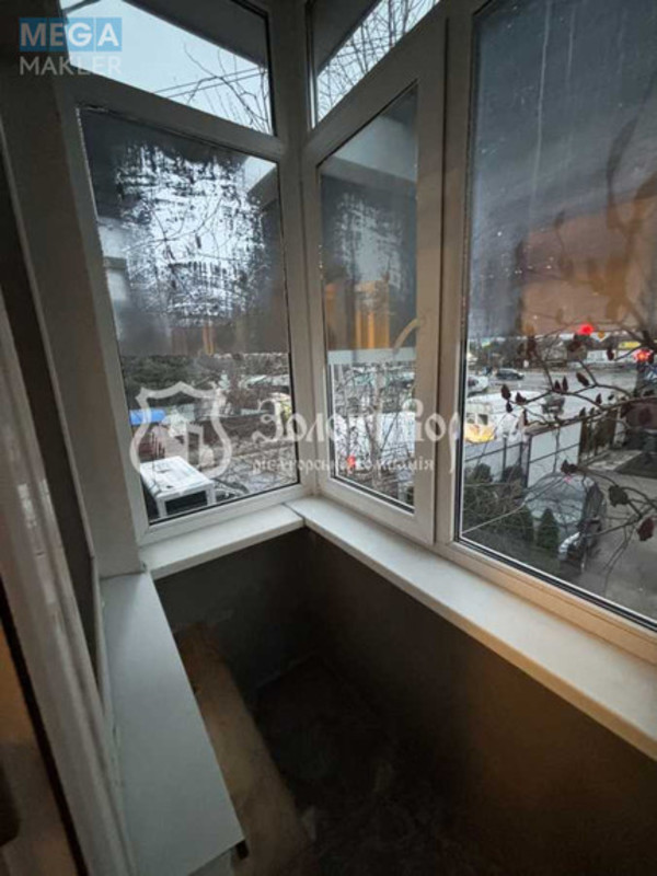 Продаж 2 кімнатної квартири (35,7/25/8), 2 пов. 3 пов. будинку, <a class="location-link" href="/kiev/" title="Недвижимость Київ">Київ</a>, <a class="location-link" href="/kiev/darnickij/" title="Недвижимость Дарницький район">Дарницький р-н</a>, 53-а Садова вул., 16а (изображение 5)