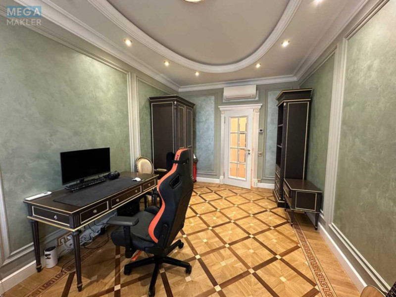 Продаж 3 кімнатної квартири (160,8/?/33,4), 16 пов. 24 пов. будинку, <a class="location-link" href="/kiev/" title="Недвижимость Київ">Київ</a>, <a class="location-link" href="/kiev/shevchenkovskij/" title="Недвижимость Шевченківський район">Шевченківський р-н</a>, Бульварно-Кудрявська вул., 21 (изображение 11)