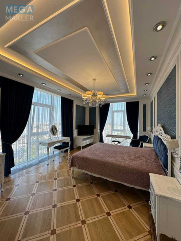 Продаж 3 кімнатної квартири (160,8/?/33,4), 16 пов. 24 пов. будинку, <a class="location-link" href="/kiev/" title="Недвижимость Київ">Київ</a>, <a class="location-link" href="/kiev/shevchenkovskij/" title="Недвижимость Шевченківський район">Шевченківський р-н</a>, Бульварно-Кудрявська вул., 21 (изображение 12)