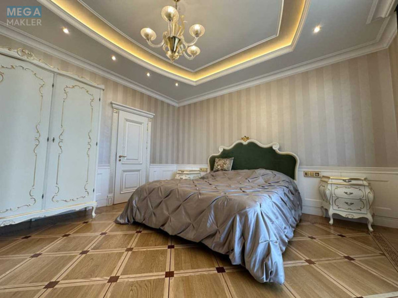 Продаж 3 кімнатної квартири (160,8/?/33,4), 16 пов. 24 пов. будинку, <a class="location-link" href="/kiev/" title="Недвижимость Київ">Київ</a>, <a class="location-link" href="/kiev/shevchenkovskij/" title="Недвижимость Шевченківський район">Шевченківський р-н</a>, Бульварно-Кудрявська вул., 21 (изображение 18)