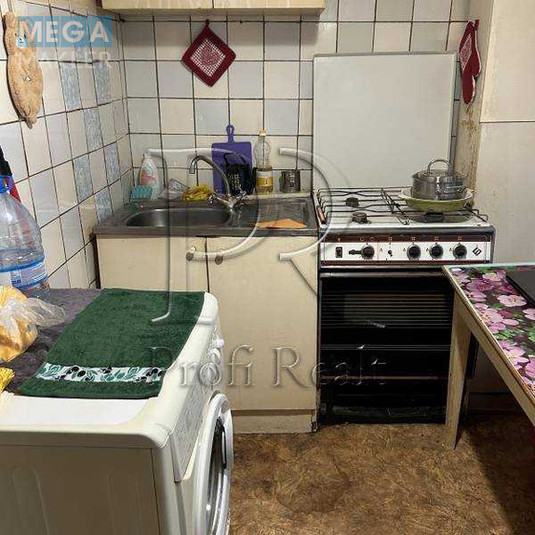 Продаж 2 кімнатної квартири (46/30/8), 1 пов. 5 пов. будинку, <a class="location-link" href="/kiev/" title="Недвижимость Київ">Київ</a>, <a class="location-link" href="/kiev/shevchenkovskij/" title="Недвижимость Шевченківський район">Шевченківський р-н</a>, Туполєва Академіка вулиця, 22А (изображение 4)