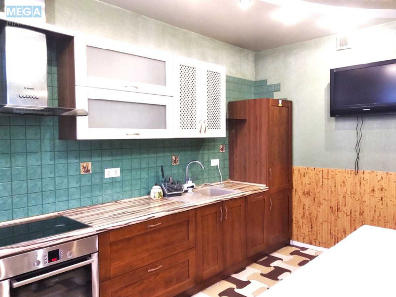 Оренда 2 кімнатної квартири, <a class="location-link" href="/kiev/" title="Недвижимость Київ">Київ</a>, <a class="location-link" href="/kiev/podolskij/" title="Недвижимость Подільський район">Подільський р-н</a>, Щекавицька вул., 30/39 (изображение 10)