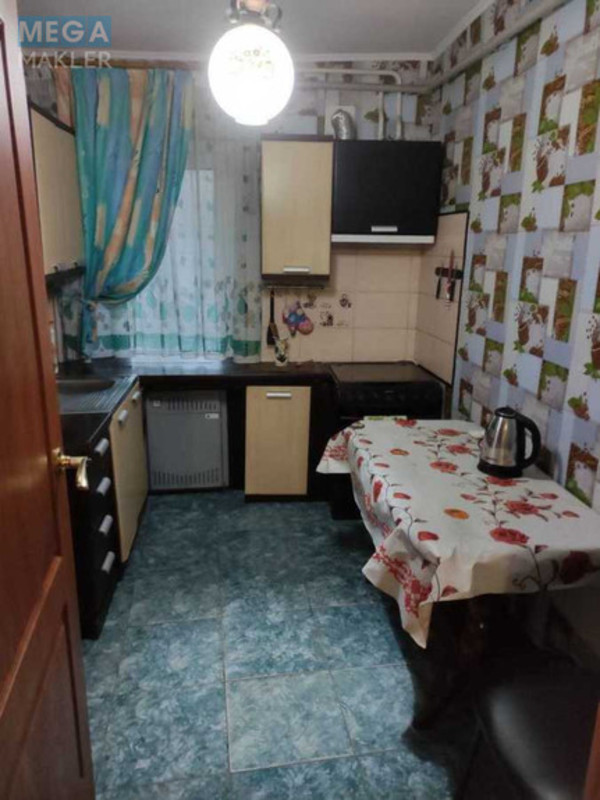 Оренда 2 кімнатної квартири, <a class="location-link" href="/odessa/" title="Недвижимость Одеса">Одеса</a>, <a class="location-link" href="/odessa/malinovskij/" title="Недвижимость Малиновський район">Малиновський р-н</a>, Разумовская, 33 (изображение 4)