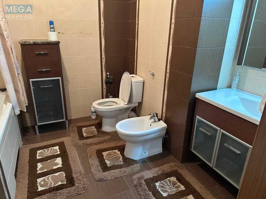 Оренда 3 кімнатної квартири, <a class="location-link" href="/kiev/" title="Недвижимость Київ">Київ</a>, <a class="location-link" href="/kiev/svyatoshinskij/" title="Недвижимость Святошинський район">Святошинський р-н</a>, Петра Чаадаєва вул., 2 (изображение 14)