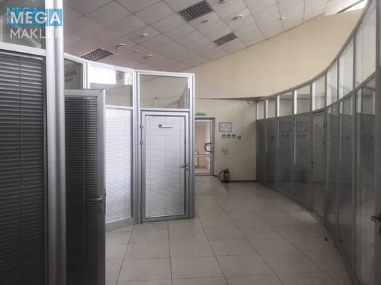 Оренда комерційної нерухомості, 277,60&nbsp;кв.м, под офис, <a class="location-link" href="/rovno/" title="Недвижимость Рівне">Рівне</a>, Петра Полтави, 1а (изображение 40)