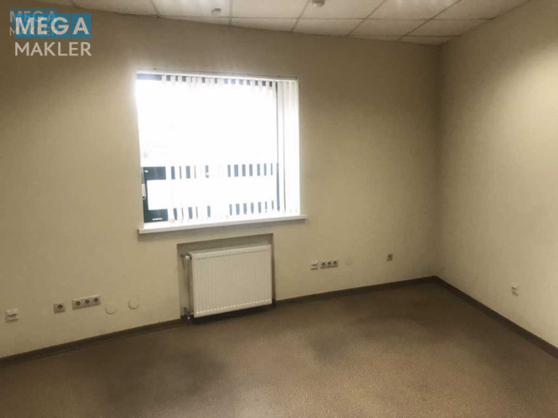 Оренда комерційної нерухомості, 277,60&nbsp;кв.м, под офис, <a class="location-link" href="/rovno/" title="Недвижимость Рівне">Рівне</a>, Петра Полтави, 1а (изображение 44)