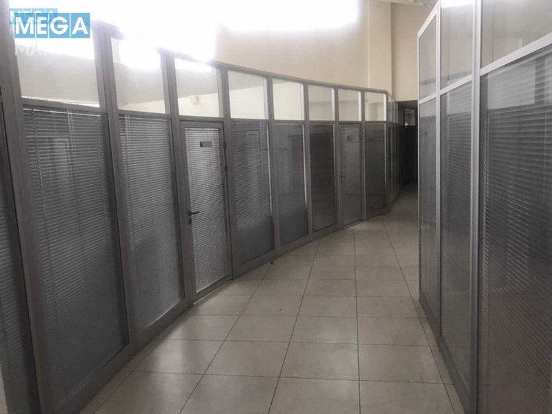 Оренда комерційної нерухомості, 277,60&nbsp;кв.м, под офис, <a class="location-link" href="/rovno/" title="Недвижимость Рівне">Рівне</a>, Петра Полтави, 1а (изображение 45)