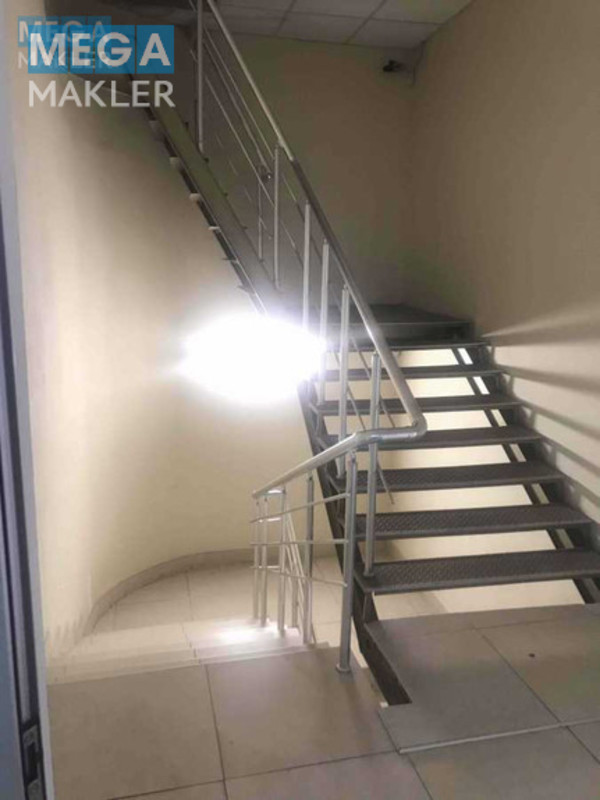 Оренда комерційної нерухомості, 277,60&nbsp;кв.м, под офис, <a class="location-link" href="/rovno/" title="Недвижимость Рівне">Рівне</a>, Петра Полтави, 1а (изображение 51)