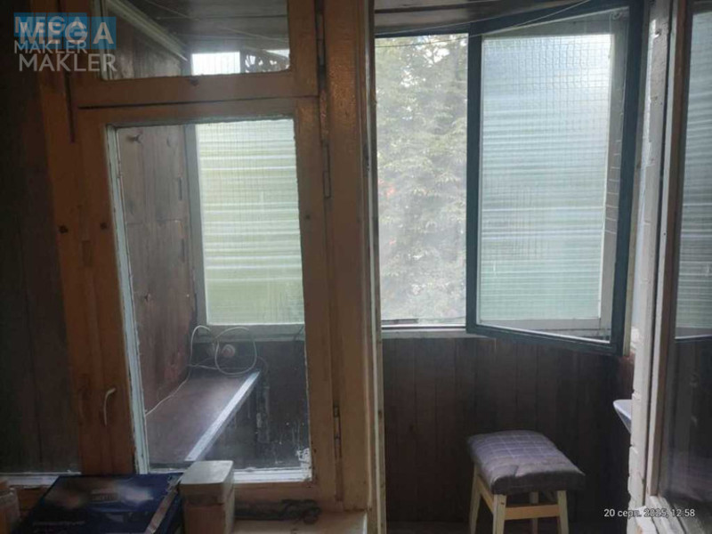 Продаж 2 кімнатної квартири (46/27/7), 3 пов. 5 пов. будинку, <a class="location-link" href="/kiev/" title="Недвижимость Київ">Київ</a>, <a class="location-link" href="/kiev/podolskij/" title="Недвижимость Подільський район">Подільський р-н</a>, Івана Їжакевича вул., 1 (изображение 71)