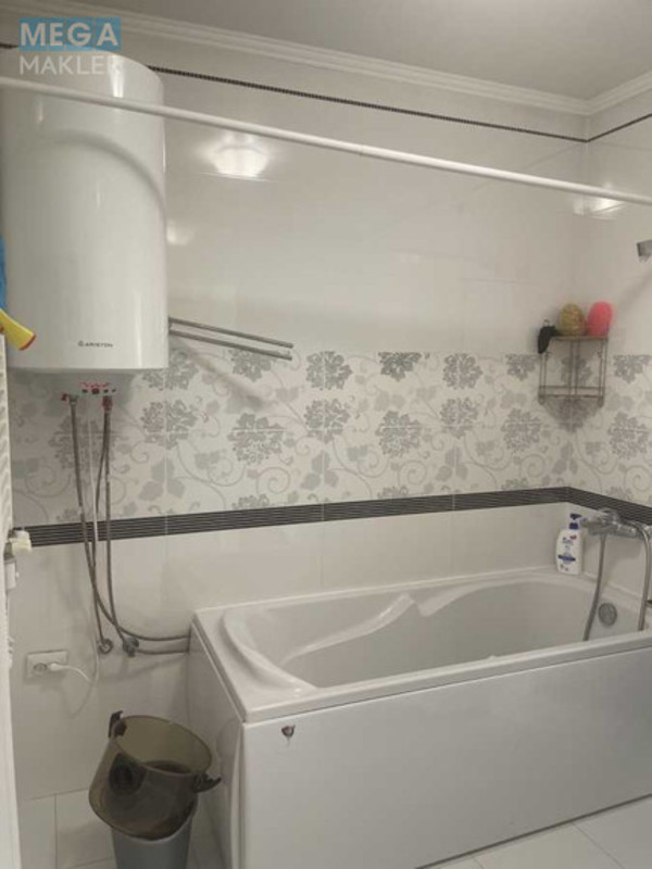 Оренда 3 кімнатної квартири, <a class="location-link" href="/kiev/" title="Недвижимость Київ">Київ</a>, <a class="location-link" href="/kiev/darnickij/" title="Недвижимость Дарницький район">Дарницький р-н</a>, Петра Григоренко просп., 23 (изображение 35)