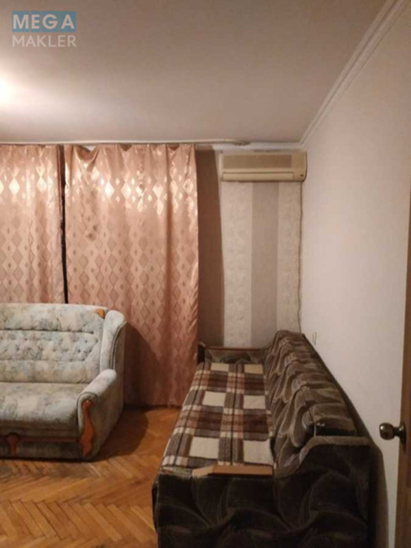 Продаж 3 кімнатної квартири (58/36/8), 9 пов. 9 пов. будинку, <a class="location-link" href="/kiev/" title="Недвижимость Київ">Київ</a>, <a class="location-link" href="/kiev/svyatoshinskij/" title="Недвижимость Святошинський район">Святошинський р-н</a>, Зодчих вул., 78 (изображение 12)