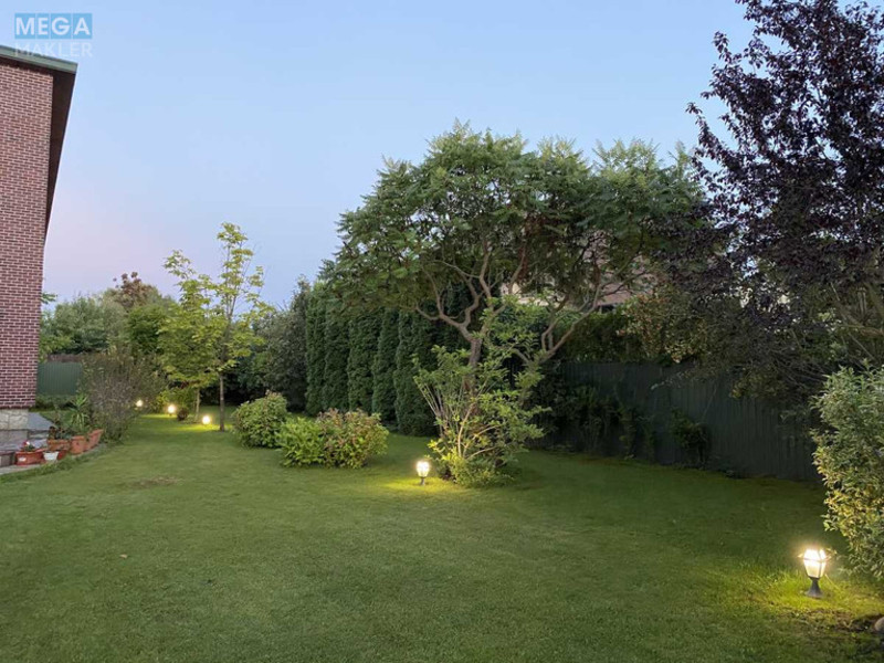 Продаж дома, 2&nbsp;поверху, 186&nbsp;кв.м, 4&nbsp;кімнати, ділянка 20&nbsp;соток, <a class="location-link" href="/vishenki-selo-kv/" title="Недвижимость Вишеньки">Вишеньки</a>, Южная (изображение 7)