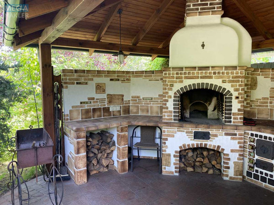 Продаж дома, 2&nbsp;поверху, 186&nbsp;кв.м, 4&nbsp;кімнати, ділянка 20&nbsp;соток, <a class="location-link" href="/vishenki-selo-kv/" title="Недвижимость Вишеньки">Вишеньки</a>, Южная (изображение 14)