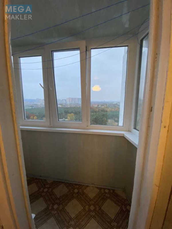 Оренда 1 кімнатної квартири, <a class="location-link" href="/kiev/" title="Недвижимость Київ">Київ</a>, <a class="location-link" href="/kiev/dneprovskij/" title="Недвижимость Дніпровський район">Дніпровський р-н</a>, Генерала Жмаченка вул., 12 (изображение 8)