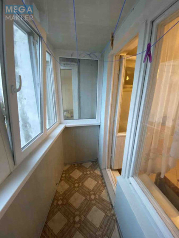 Оренда 1 кімнатної квартири, <a class="location-link" href="/kiev/" title="Недвижимость Київ">Київ</a>, <a class="location-link" href="/kiev/dneprovskij/" title="Недвижимость Дніпровський район">Дніпровський р-н</a>, Генерала Жмаченка вул., 12 (изображение 9)