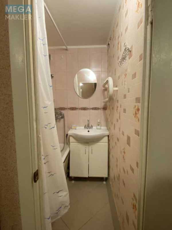 Оренда 1 кімнатної квартири, <a class="location-link" href="/kiev/" title="Недвижимость Київ">Київ</a>, <a class="location-link" href="/kiev/dneprovskij/" title="Недвижимость Дніпровський район">Дніпровський р-н</a>, Генерала Жмаченка вул., 12 (изображение 12)