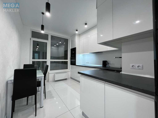 Оренда 1 кімнатної квартири, <a class="location-link" href="/kiev/" title="Недвижимость Київ">Київ</a>, <a class="location-link" href="/kiev/podolskij/" title="Недвижимость Подільський район">Подільський р-н</a>, Семьи Кристеров ул., 20а (изображение 6)