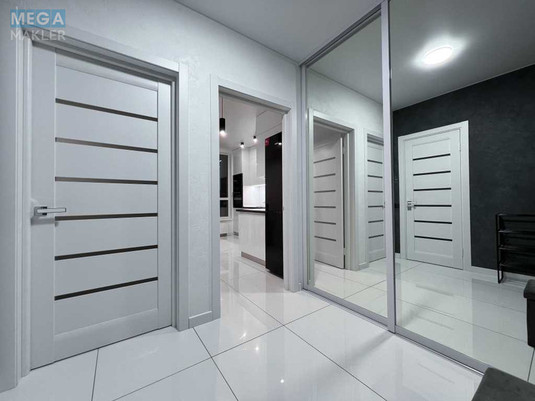 Оренда 1 кімнатної квартири, <a class="location-link" href="/kiev/" title="Недвижимость Київ">Київ</a>, <a class="location-link" href="/kiev/podolskij/" title="Недвижимость Подільський район">Подільський р-н</a>, Семьи Кристеров ул., 20а (изображение 18)