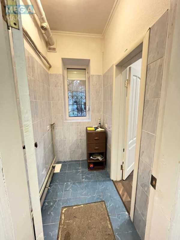 Продаж окремої будівлі/побудови, 29,80&nbsp;кв.м, <a class="location-link" href="/kiev/" title="Недвижимость Київ">Київ</a>, <a class="location-link" href="/kiev/goloseevskij/" title="Недвижимость Голосіївський район">Голосіївський р-н</a>, Лабораторна вул., 33/37 (изображение 8)