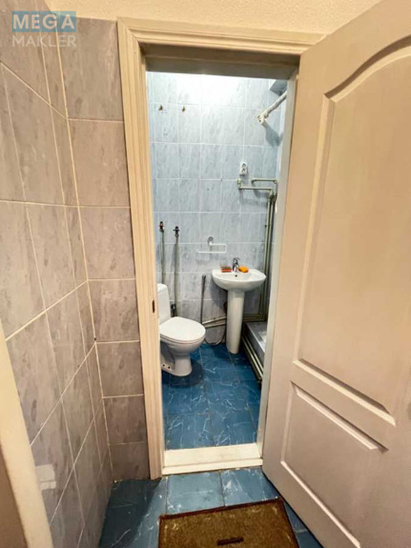 Продаж окремої будівлі/побудови, 29,80&nbsp;кв.м, <a class="location-link" href="/kiev/" title="Недвижимость Київ">Київ</a>, <a class="location-link" href="/kiev/goloseevskij/" title="Недвижимость Голосіївський район">Голосіївський р-н</a>, Лабораторна вул., 33/37 (изображение 9)