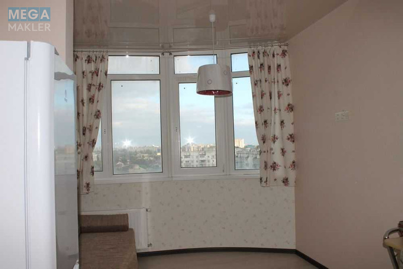 Оренда 1 кімнатної квартири, <a class="location-link" href="/odessa/" title="Недвижимость Одеса">Одеса</a>, <a class="location-link" href="/odessa/malinovskij/" title="Недвижимость Малиновський район">Малиновський р-н</a>, Бреуса, 63/1 (изображение 2)