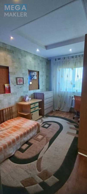 Оренда 3 кімнатної квартири, <a class="location-link" href="/odessa/" title="Недвижимость Одеса">Одеса</a>, <a class="location-link" href="/odessa/malinovskij/" title="Недвижимость Малиновський район">Малиновський р-н</a>, Скворцова, 2 (изображение 10)