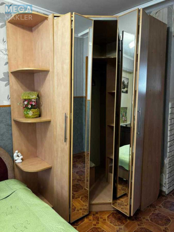 Оренда 1 кімнатної квартири, <a class="location-link" href="/odessa/" title="Недвижимость Одеса">Одеса</a>, <a class="location-link" href="/odessa/primorskij/" title="Недвижимость Приморський район">Приморський р-н</a>, Ломаный переулок, 1 (изображение 4)