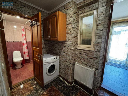 Оренда 1 кімнатної квартири, <a class="location-link" href="/odessa/" title="Недвижимость Одеса">Одеса</a>, <a class="location-link" href="/odessa/primorskij/" title="Недвижимость Приморський район">Приморський р-н</a>, Ломаный переулок, 1 (изображение 6)