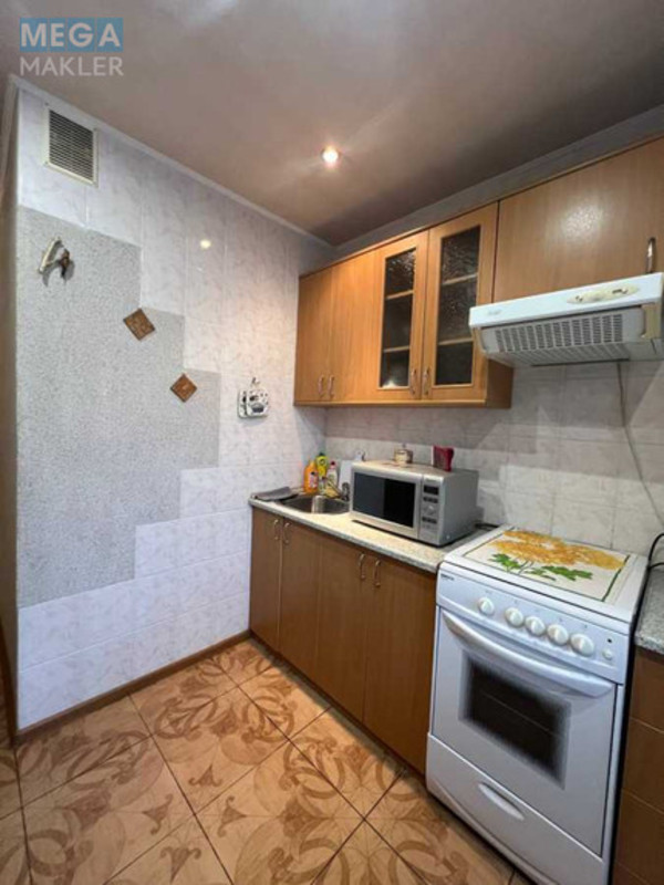 Оренда 1 кімнатної квартири, <a class="location-link" href="/kiev/" title="Недвижимость Київ">Київ</a>, <a class="location-link" href="/kiev/svyatoshinskij/" title="Недвижимость Святошинський район">Святошинський р-н</a>, Симиренка вул., 20а (изображение 7)