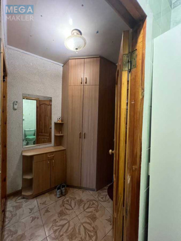 Оренда 1 кімнатної квартири, <a class="location-link" href="/kiev/" title="Недвижимость Київ">Київ</a>, <a class="location-link" href="/kiev/svyatoshinskij/" title="Недвижимость Святошинський район">Святошинський р-н</a>, Симиренка вул., 20а (изображение 9)