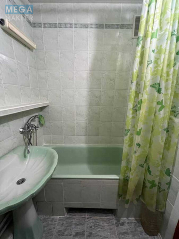 Оренда 1 кімнатної квартири, <a class="location-link" href="/kiev/" title="Недвижимость Київ">Київ</a>, <a class="location-link" href="/kiev/svyatoshinskij/" title="Недвижимость Святошинський район">Святошинський р-н</a>, Симиренка вул., 20а (изображение 19)