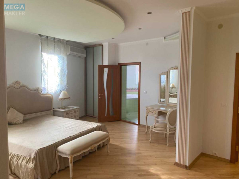 Оренда 5 кімнатної квартири, <a class="location-link" href="/kiev/" title="Недвижимость Київ">Київ</a>, <a class="location-link" href="/kiev/darnickij/" title="Недвижимость Дарницький район">Дарницький р-н</a>, Срибнокильская ул., 14а (изображение 8)