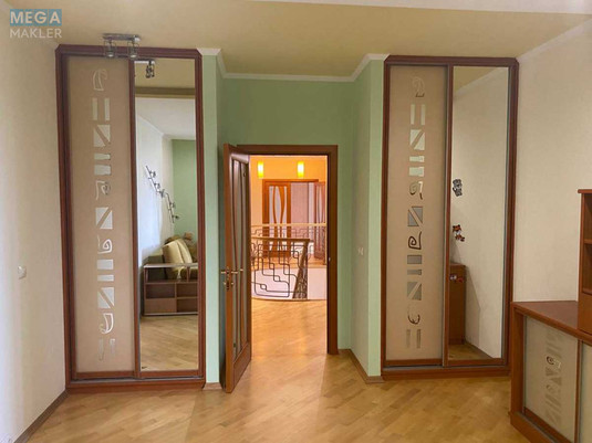 Оренда 5 кімнатної квартири, <a class="location-link" href="/kiev/" title="Недвижимость Київ">Київ</a>, <a class="location-link" href="/kiev/darnickij/" title="Недвижимость Дарницький район">Дарницький р-н</a>, Срибнокильская ул., 14а (изображение 12)