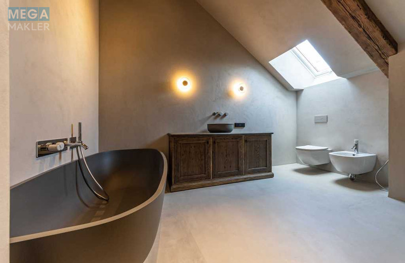 Оренда 6 кімнатної квартири, <a class="location-link" href="/kiev/" title="Недвижимость Київ">Київ</a>, <a class="location-link" href="/kiev/shevchenkovskij/" title="Недвижимость Шевченківський район">Шевченківський р-н</a>, Ярославов Вал ул., 16 (изображение 18)