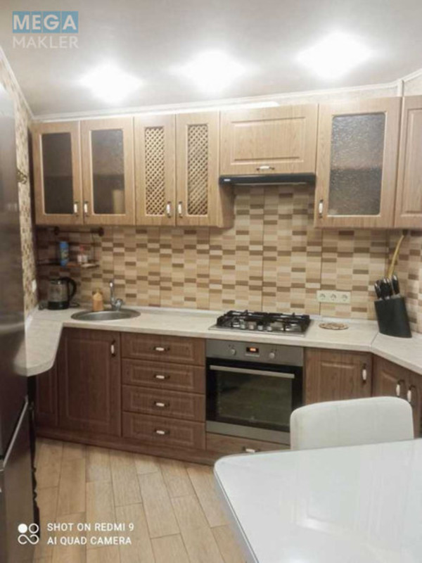 Оренда 2 кімнатної квартири, <a class="location-link" href="/kiev/" title="Недвижимость Київ">Київ</a>, <a class="location-link" href="/kiev/solomenskij/" title="Недвижимость Солом'янський район">Солом'янський р-н</a>, Іскрівська вул., 2 (изображение 5)