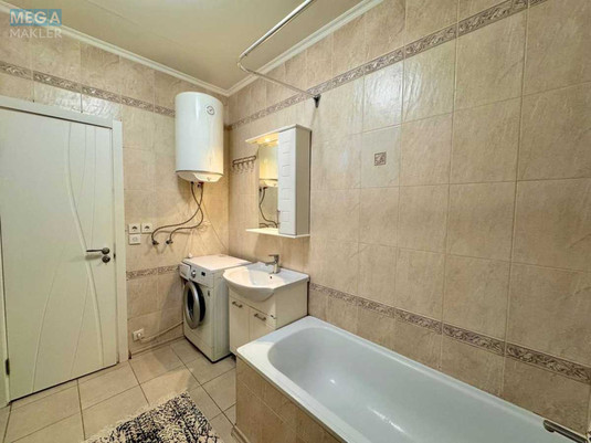 Оренда 1 кімнатної квартири, <a class="location-link" href="/kiev/" title="Недвижимость Київ">Київ</a>, <a class="location-link" href="/kiev/darnickij/" title="Недвижимость Дарницький район">Дарницький р-н</a>, Урловская ул., 40 (изображение 10)