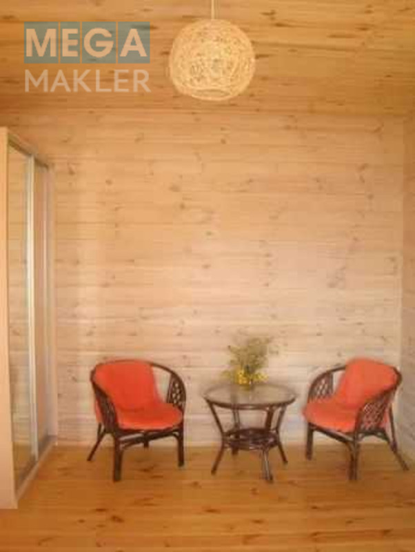 Оренда дома, <a class="location-link" href="/litki-selo-kv/" title="Недвижимость Літки">Літки</a>, Незалежности (изображение 5)