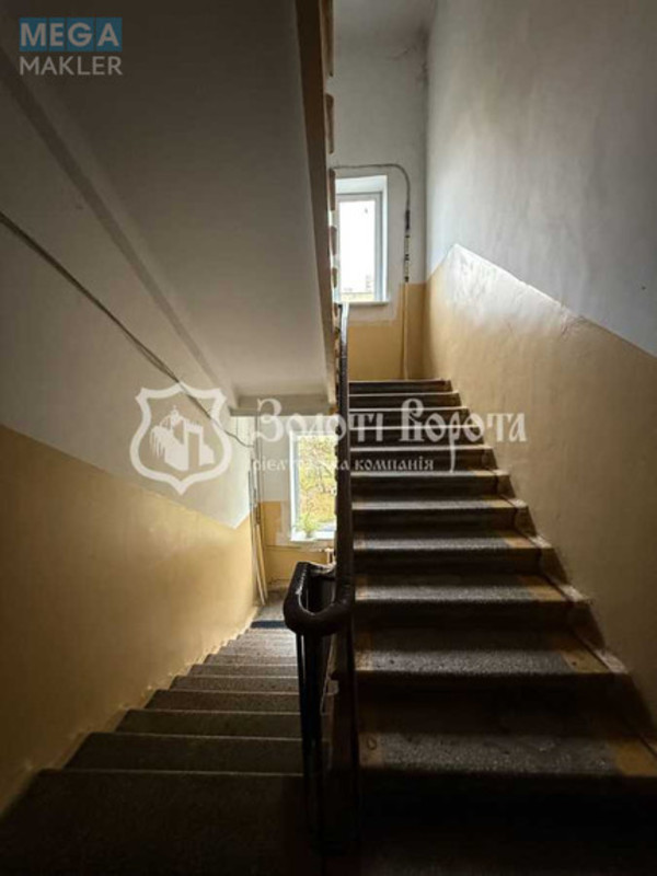 Продаж 2 кімнатної квартири (54,7/33/6,9), 5 пов. 5 пов. будинку, <a class="location-link" href="/kiev/" title="Недвижимость Київ">Київ</a>, <a class="location-link" href="/kiev/podolskij/" title="Недвижимость Подільський район">Подільський р-н</a>, Вишгородська вул., 33 (изображение 23)