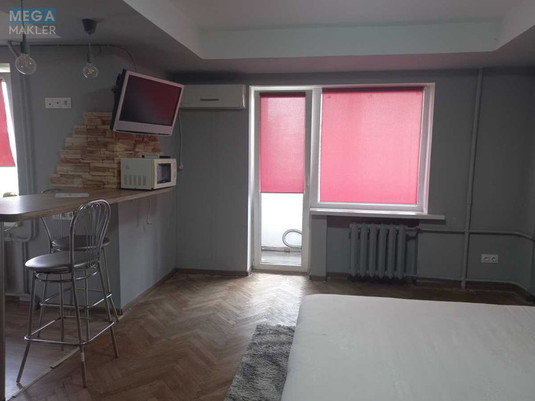 Продаж 1 кімнатної квартири (36/19/7), 7 пов. 9 пов. будинку, <a class="location-link" href="/kiev/" title="Недвижимость Київ">Київ</a>, <a class="location-link" href="/kiev/dneprovskij/" title="Недвижимость Дніпровський район">Дніпровський р-н</a>, Русанівська Набережна вул., 10 (изображение 3)