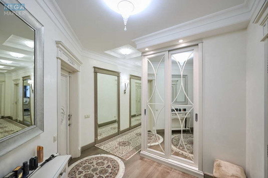 Продаж 3 кімнатної квартири (150/60/60), 2 пов. 5 пов. будинку, <a class="location-link" href="/kiev/" title="Недвижимость Київ">Київ</a>, <a class="location-link" href="/kiev/shevchenkovskij/" title="Недвижимость Шевченківський район">Шевченківський р-н</a>, Лукянівська вул., 21б (изображение 6)