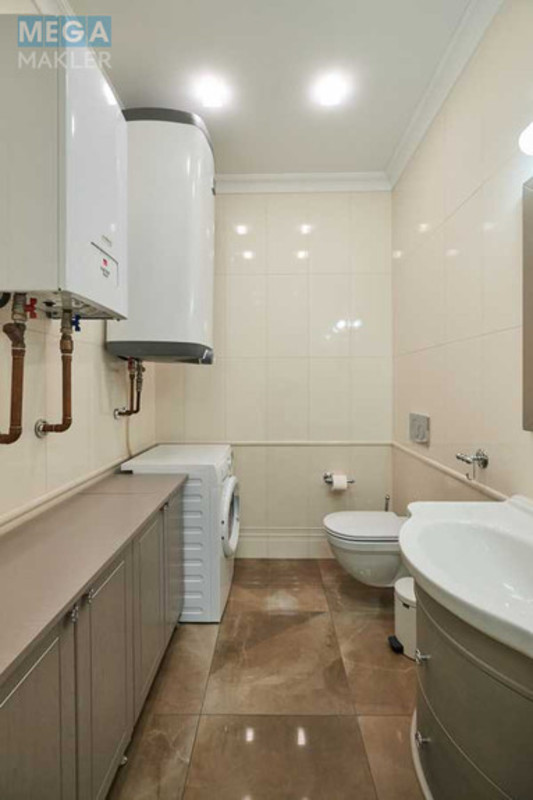 Продаж 3 кімнатної квартири (150/60/60), 2 пов. 5 пов. будинку, <a class="location-link" href="/kiev/" title="Недвижимость Київ">Київ</a>, <a class="location-link" href="/kiev/shevchenkovskij/" title="Недвижимость Шевченківський район">Шевченківський р-н</a>, Лукянівська вул., 21б (изображение 10)