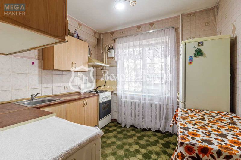 Продаж 2 кімнатної квартири (66,1/33,1/7,4), 1 пов. 4 пов. будинку, <a class="location-link" href="/sofievskaya-borshagovka/" title="Недвижимость Софіївська Борщагівка">Софіївська Борщагівка</a>, Соборна, 57а (изображение 7)