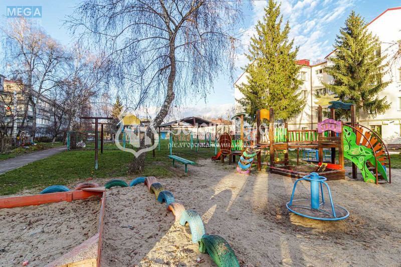 Продаж 2 кімнатної квартири (66,1/33,1/7,4), 1 пов. 4 пов. будинку, <a class="location-link" href="/sofievskaya-borshagovka/" title="Недвижимость Софіївська Борщагівка">Софіївська Борщагівка</a>, Соборна, 57а (изображение 20)