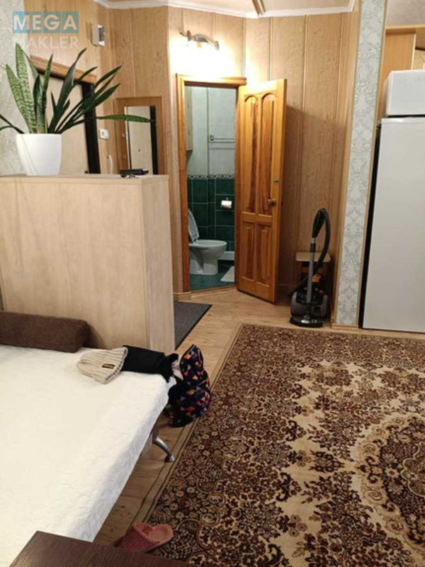 Оренда 1 кімнатної квартири, <a class="location-link" href="/kiev/" title="Недвижимость Київ">Київ</a>, <a class="location-link" href="/kiev/shevchenkovskij/" title="Недвижимость Шевченківський район">Шевченківський р-н</a>, Академика Туполева ул., 18е (изображение 2)